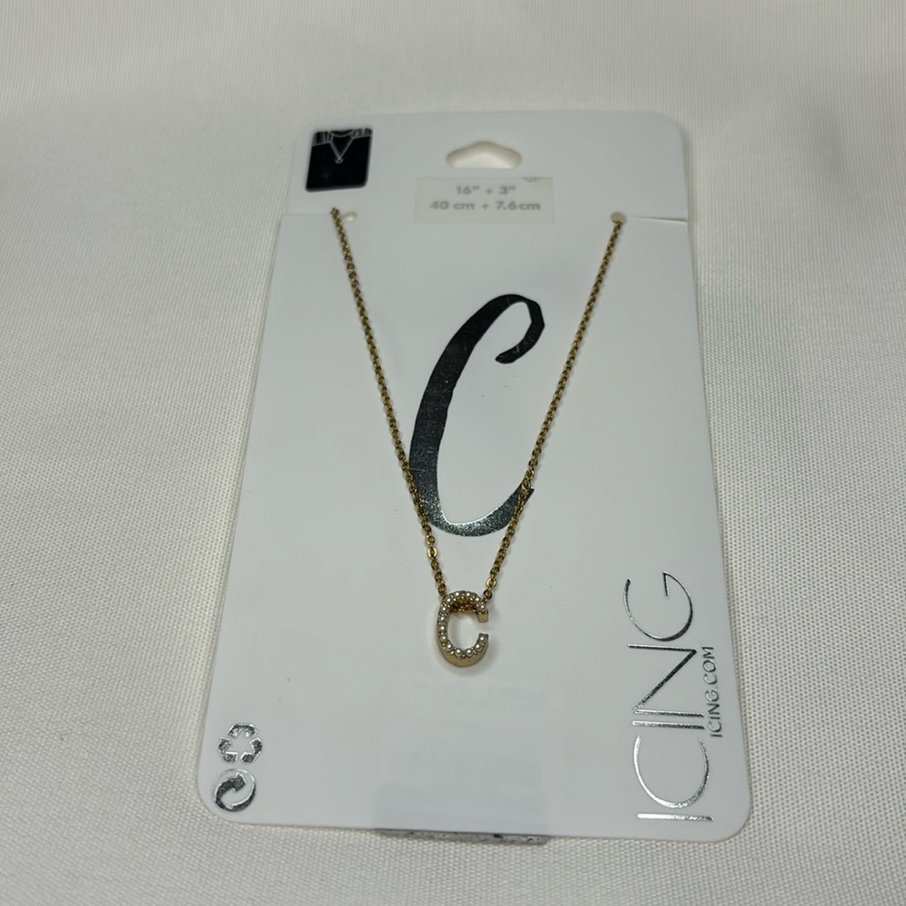 Icing C Necklace Gold